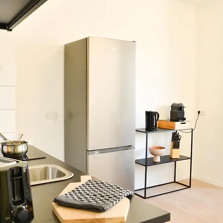 Apartment Milpau 2 - Premium-apartment - 4 Personen Mit Queensize-bett Und Einzelbetten - Zentral, Nespresso Und Smart-tv Bottrop