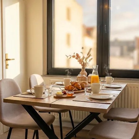 Milpau 2 - Premium-apartment - 4 Personen Mit Queensize-bett Und Einzelbetten - Zentral, Nespresso Und Smart-tv * Bottrop