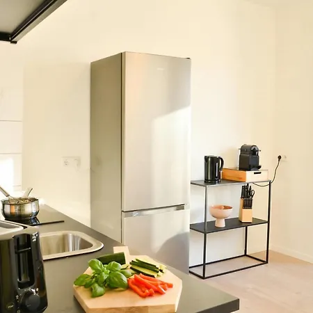 Milpau 2 - Premium-apartment - 4 Personen Mit Queensize-bett Und Einzelbetten - Zentral, Nespresso Und Smart-tv Bottrop