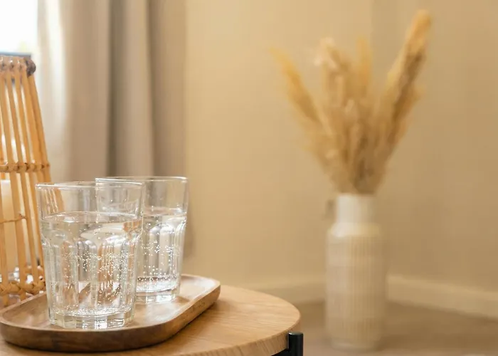 Milpau 2 - Premium-apartment - 4 Personen Mit Queensize-bett Und Einzelbetten - Zentral, Nespresso Und Smart-tv 博特罗普